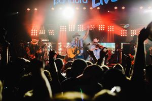 Image post by @jonpardi on Instagram