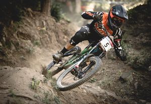 Image post by @foxmtb on Instagram