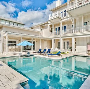 Image post by @christiesrealestate on Instagram