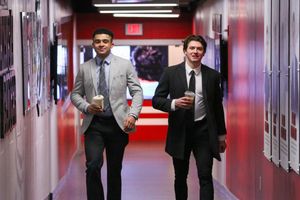 Image post by @BadgerMHockey on Twitter