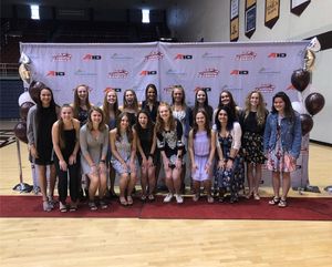 Image post by @bonniesxctrack on Instagram