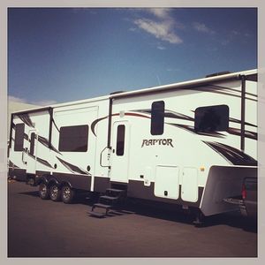 Image post by @c3rvsalesandrentals on Instagram