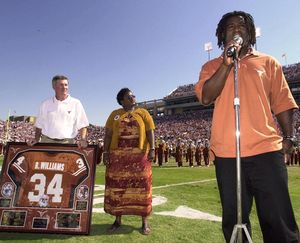 Image post by @longhornnetwork on Instagram