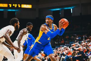 Image post by @Pitt_MBB on Twitter
