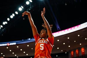 Image post by @TexasWBB on Twitter