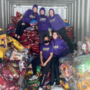 Image post by @jmusoftball on Instagram
