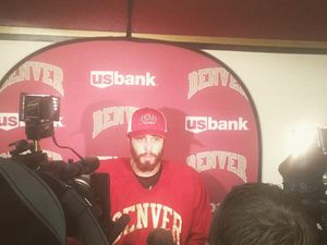 Image post by @du_hockey on Instagram