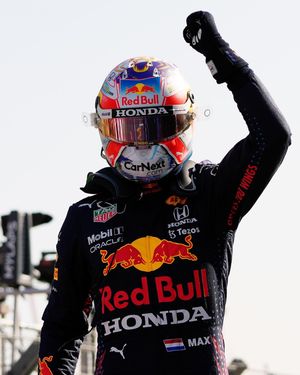 Image post by @redbullshop on Instagram