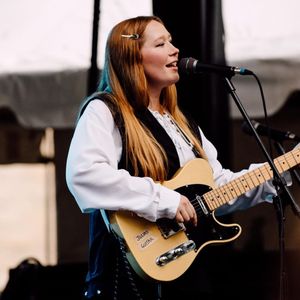 Image post by @stagedhaze on Instagram