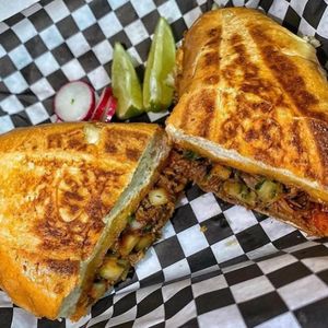 Image post by @tejas.grill on Instagram