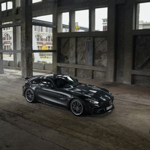 Image post by @mercedesamg on Instagram