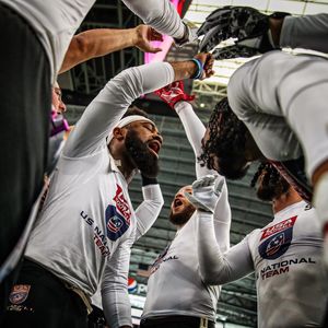 Image post by @usnft on Instagram