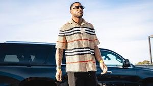 Video post by @los angeles rams on YouTube