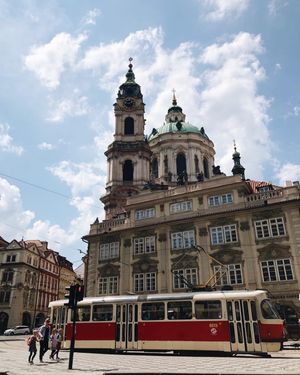 Image post by @zofeeagenota on Instagram