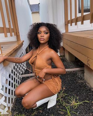 Image post by @shein_us on Instagram