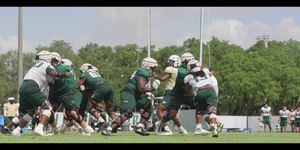 Image post by @usffootball on Twitter