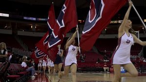 Video post by @fresnostatembb on Twitter