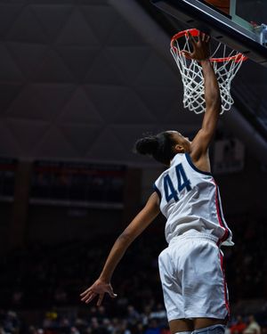 Image post by @UConnWBB on Twitter