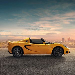 Image post by @lotuscars on Instagram