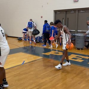 Image post by @cp3academyelite on Instagram