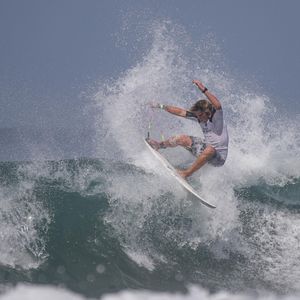 Image post by @wsl.qs on Instagram