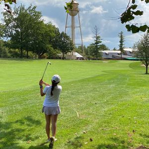 Image post by @gobearcatswgolf on Instagram
