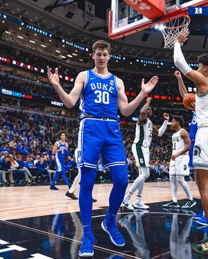 Image post by @dukembb on Instagram