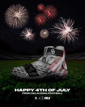 Image post by @ou_football on Instagram