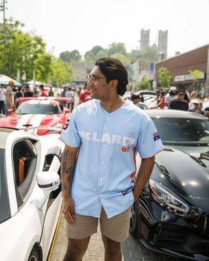 Image post by @nirusinghr on Facebook