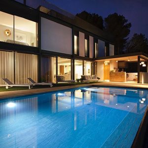 Image post by @christiesrealestate on Instagram