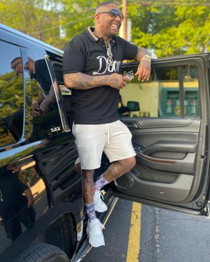 Image post by @mainohustlehard on Instagram