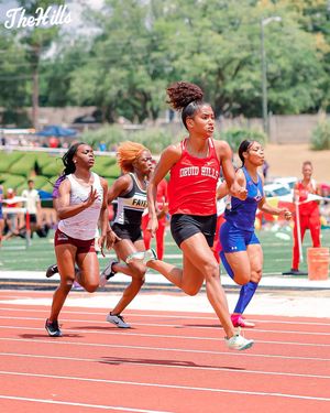 Image post by @dhhstfxc on Instagram