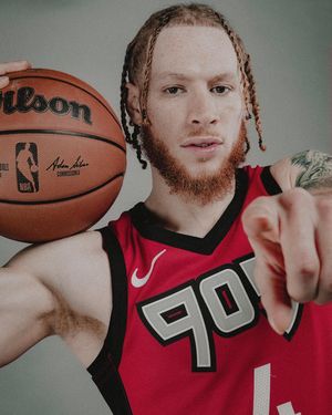 Image post by @raptors905 on Instagram