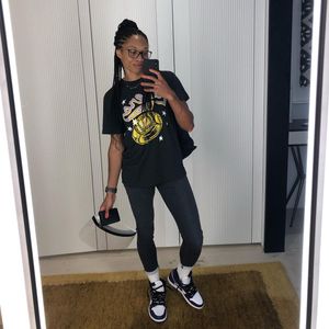 Image post by @allysonfelix on Instagram