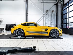Image post by @mercedesamg on Instagram