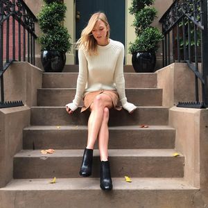 Image post by @karliekloss on Instagram