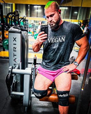Image post by @thebodybuildingvegan on Instagram