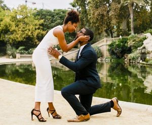 Image post by @theknot on Instagram