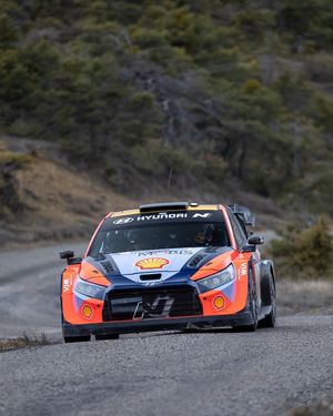 Image post by @shellmotorsport on Instagram