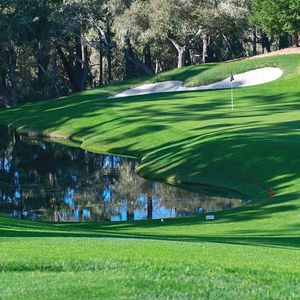 Image post by @pebblebeachresorts on Instagram