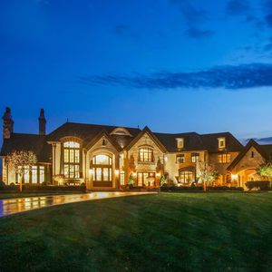 Image post by @christiesrealestate on Instagram