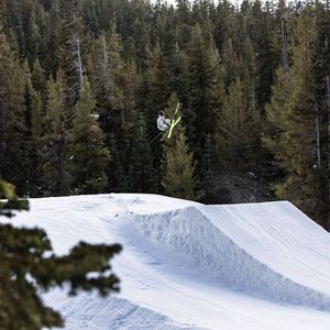 Image post by @sierra_at_tahoe on Instagram