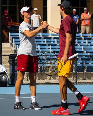 Image post by @uscmenstennis on Instagram