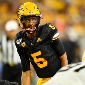 Image post by @ariannagrainey on Instagram