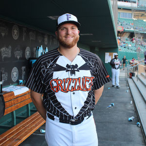 Image post by @fresnogrizzlies on Instagram