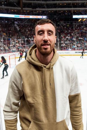 Image post by @arizonacoyotes on Twitter