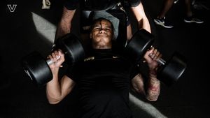 Image post by @VandyFootball on Twitter