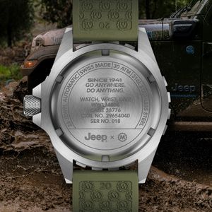 Image post by @marathonwatch on Instagram