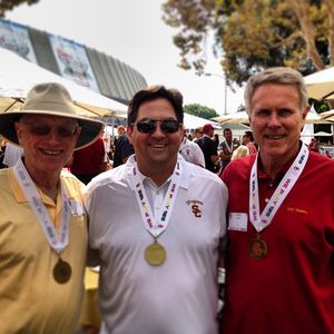 Image post by @uscmensvolley on Instagram