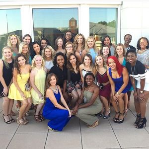 Image post by @charlotte49ersgolddusters on Instagram